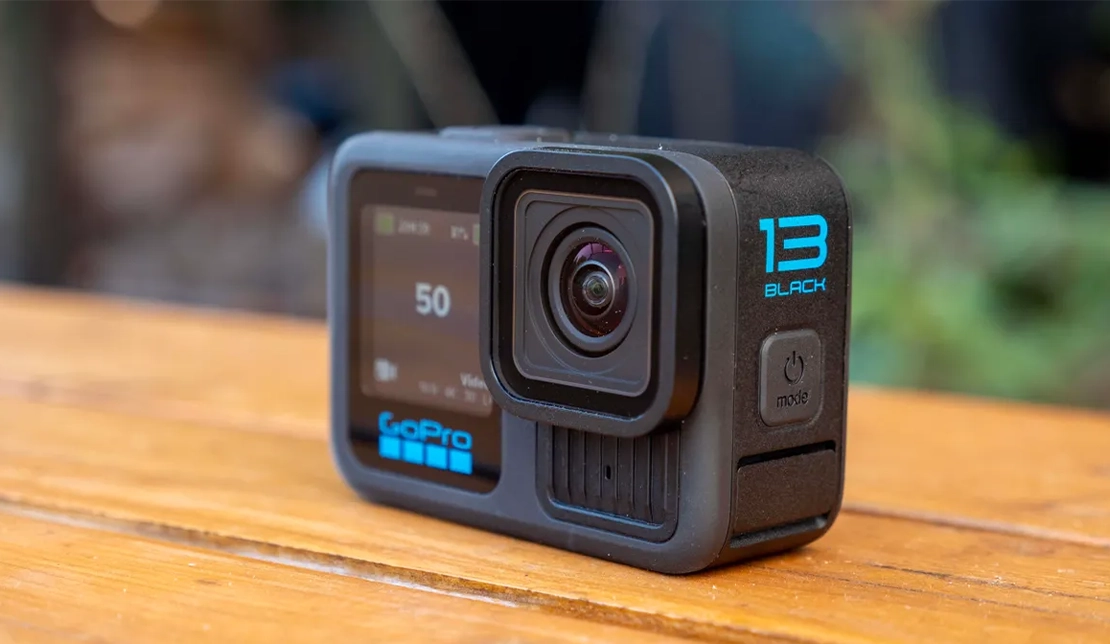 نمای نزدیکی از دوربین ورزشی GoPro Hero 13