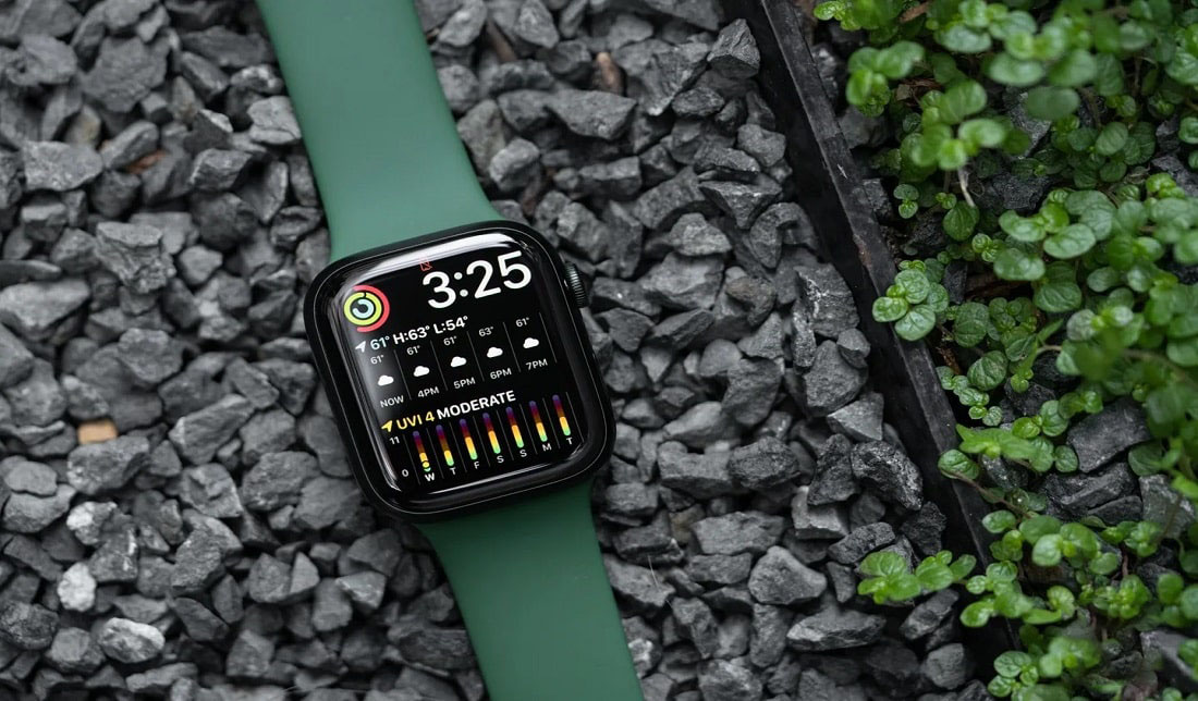 تصویر صفحه نمایش ساعت هوشمند اپل واچ سری 7