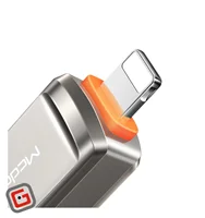تبدیل USB به لایتنینگ مک دودو از نمای بالا